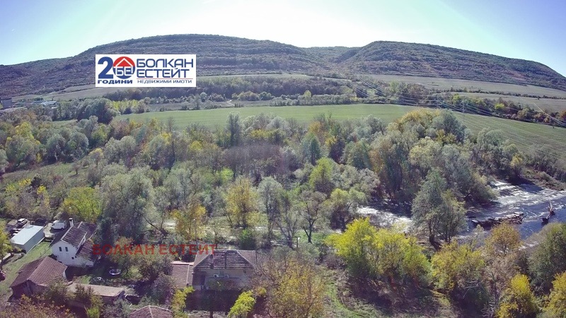 Продава ПАРЦЕЛ, с. Леденик, област Велико Търново, снимка 9 - Парцели - 52246241