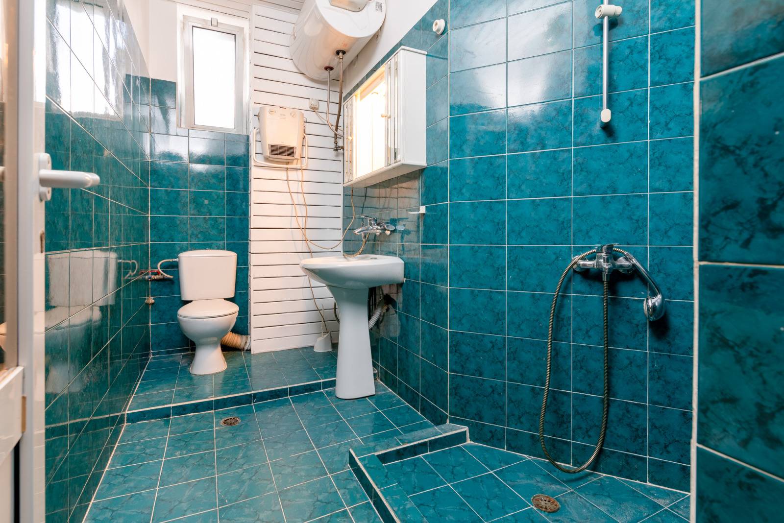 Продава 3-СТАЕН, гр. София, Център, снимка 8 - Апартаменти - 54029000