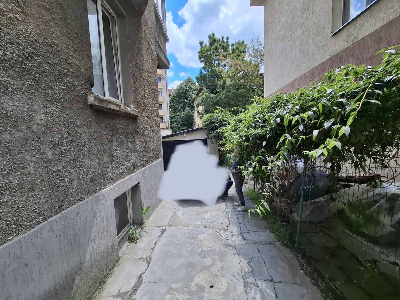 Продава 3-СТАЕН, гр. София, Център, снимка 5 - Апартаменти - 54029000