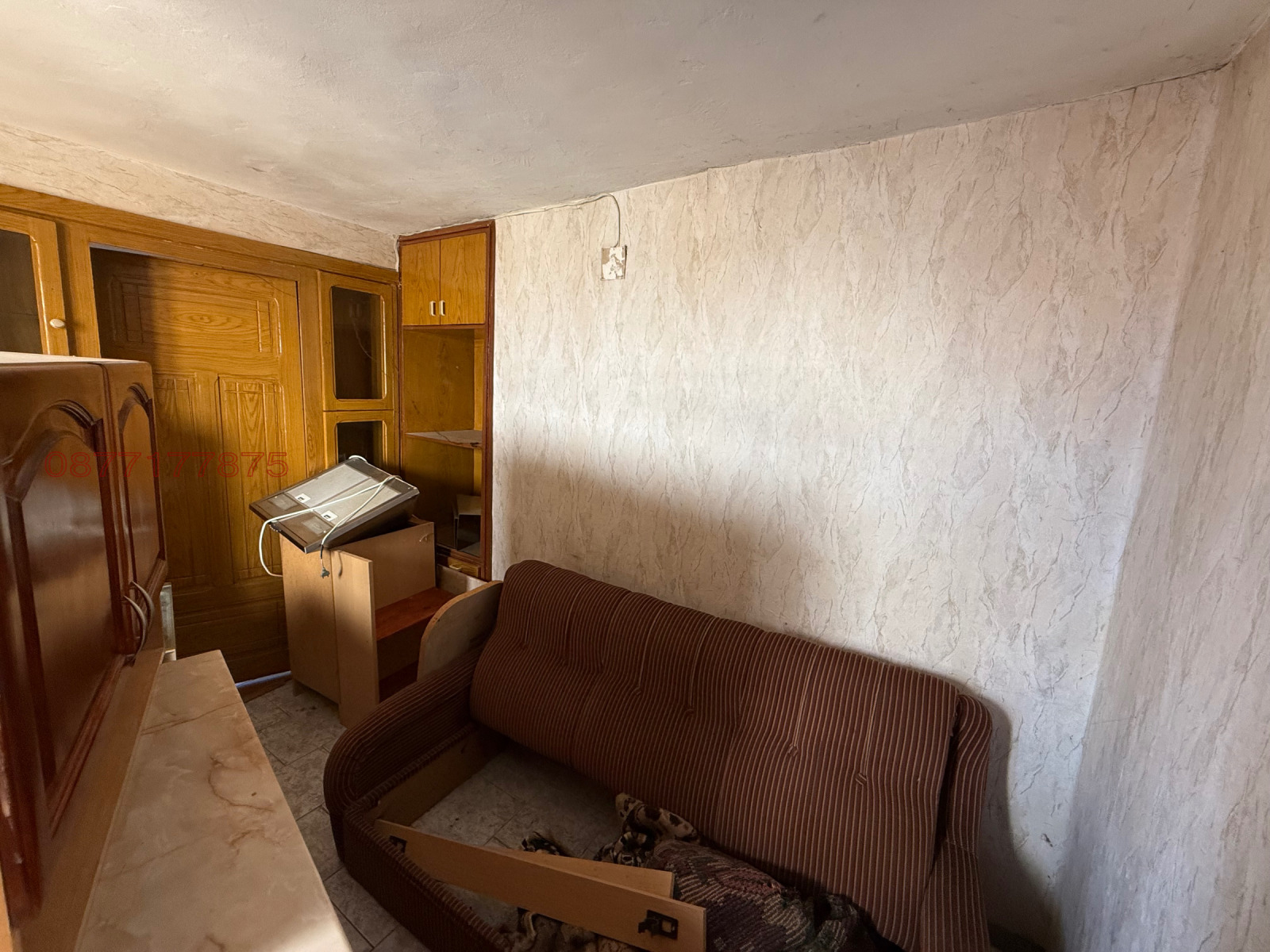 Продава КЪЩА, гр. Ловеч, Дикисана, снимка 3 - Къщи - 53698036