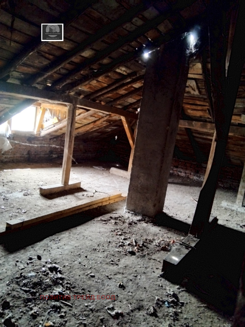 Till salu  Hus region Kyustendil , Dupnica , 160 kvm | 91836997 - bild [4]