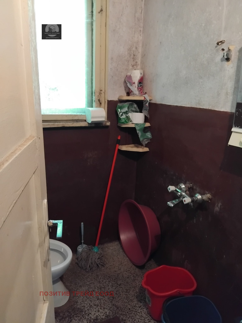 Till salu  Hus region Kyustendil , Dupnica , 160 kvm | 91836997 - bild [7]