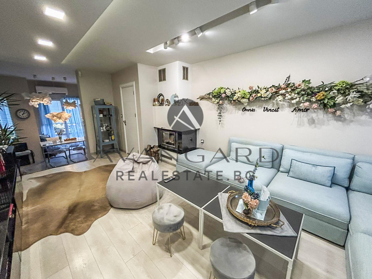 Продава КЪЩА, гр. Пловдив, Беломорски, снимка 2 - Къщи - 49628905