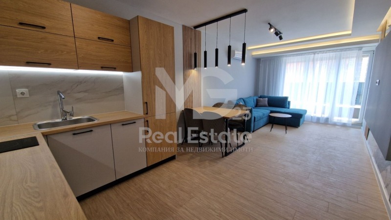 Продава  2-стаен град Пловдив , Гагарин , 78 кв.м | 43295658