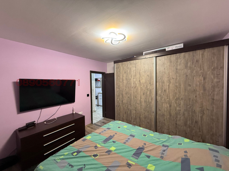 Продава 3-СТАЕН, гр. Казанлък, област Стара Загора, снимка 8 - Апартаменти - 52782515
