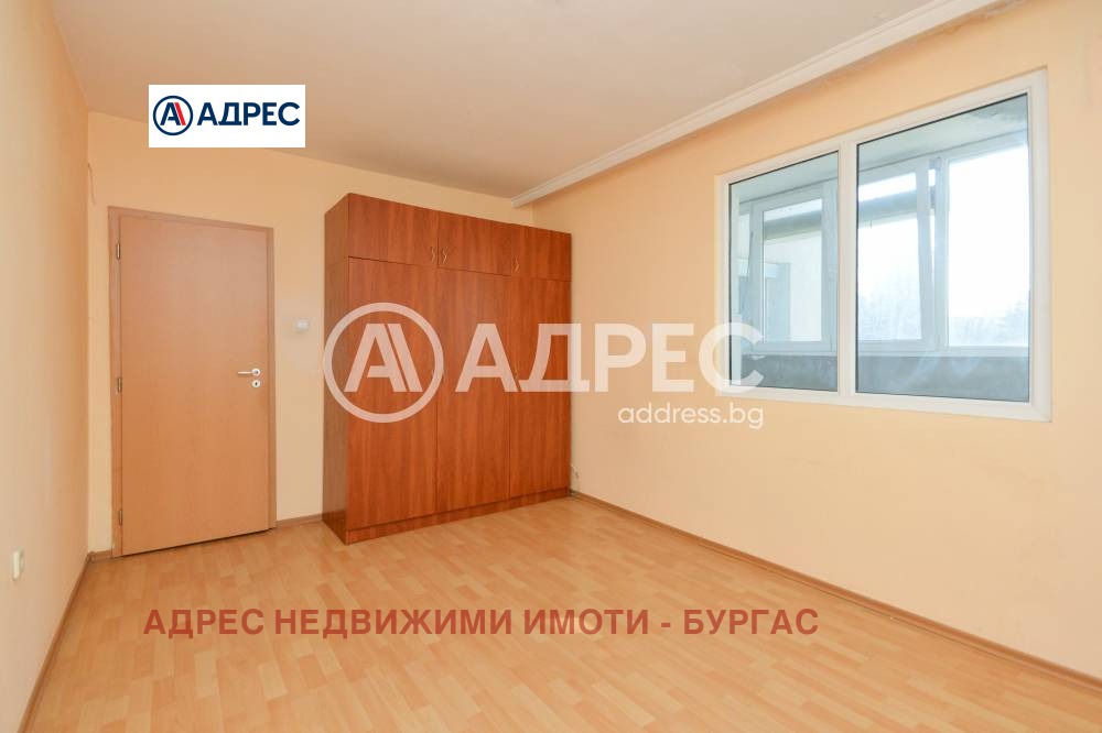 Продава МНОГОСТАЕН, гр. Бургас, Зорница, снимка 3 - Апартаменти - 54597861
