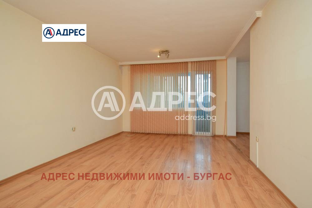 Продава МНОГОСТАЕН, гр. Бургас, Зорница