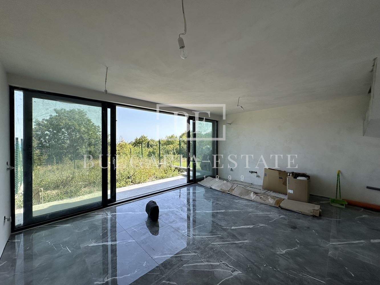 Продава КЪЩА, гр. Варна, м-т Горна Трака, снимка 6 - Къщи - 54558449