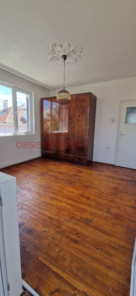 Продава 4-СТАЕН, гр. Севлиево, област Габрово, снимка 11 - Апартаменти - 55063146