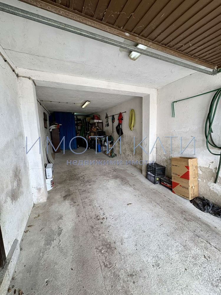 Продава КЪЩА, с. Дивотино, област Перник, снимка 15 - Къщи - 53951386