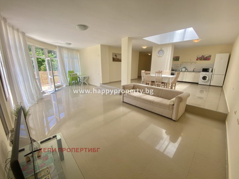 Продава  2-стаен област Бургас , гр. Свети Влас , 108 кв.м | 22643460
