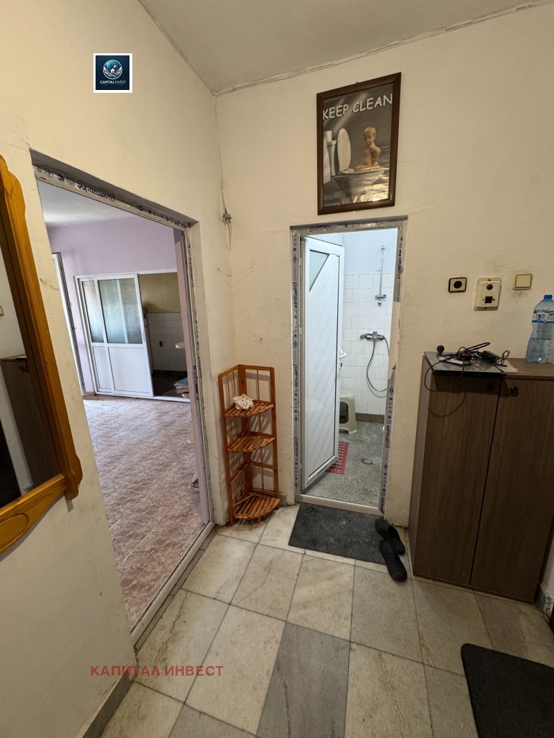 For Sale  1 bedroom Razgrad , Tsentar , 50 sq.m | 76339503 - image [7]