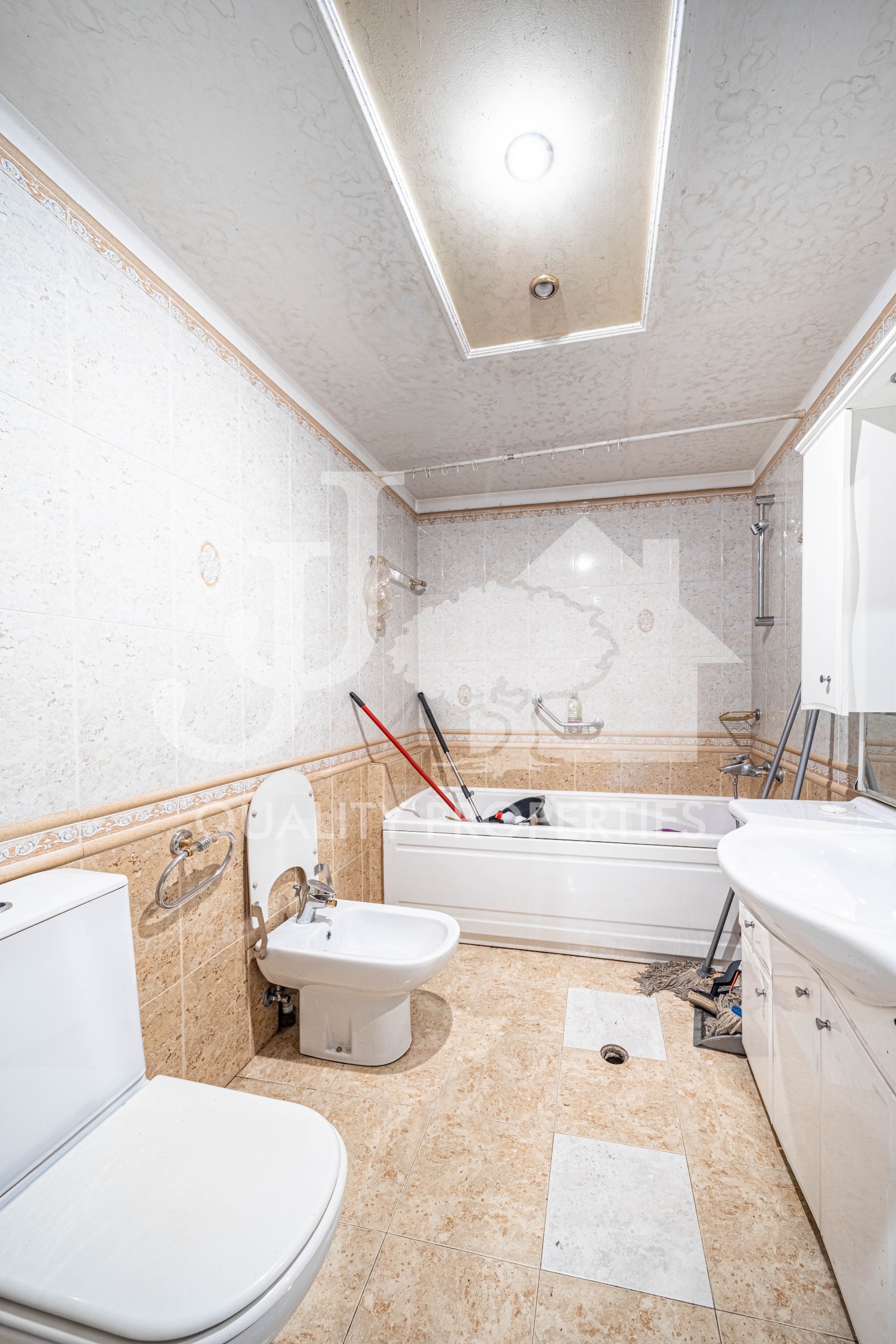 Продава 4-СТАЕН, гр. София, Иван Вазов, снимка 11 - Апартаменти - 56513812