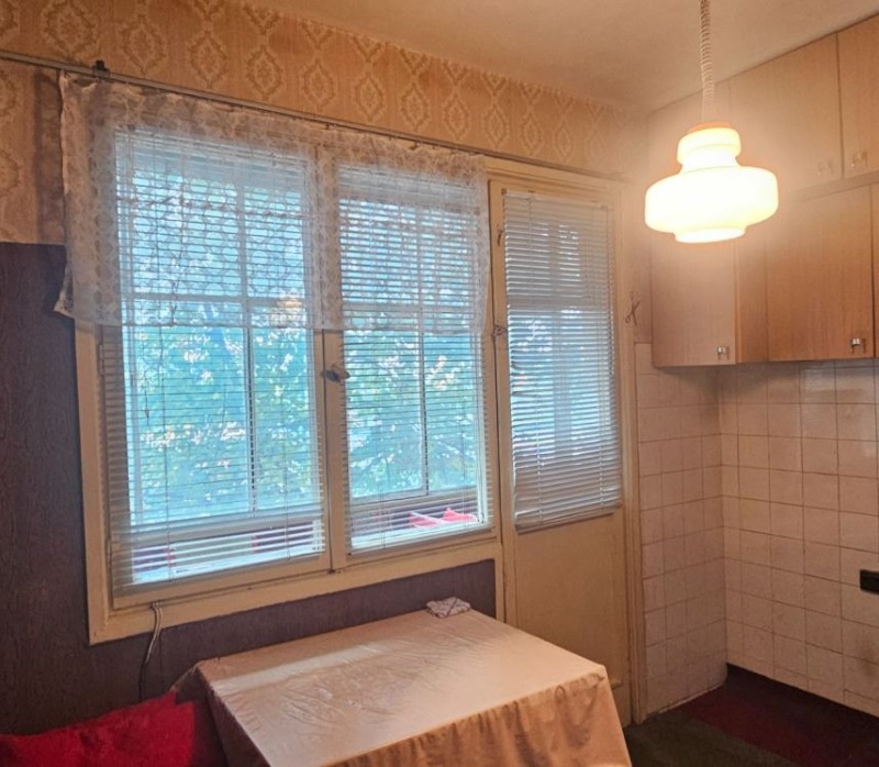 Продава 2-СТАЕН, гр. Пловдив, Христо Смирненски, снимка 2 - Апартаменти - 52388378