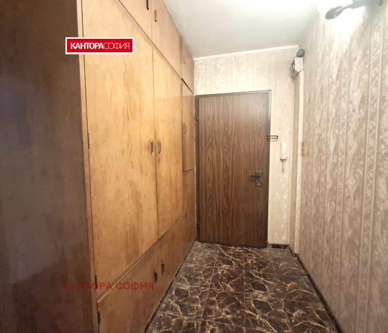 Продава 3-СТАЕН, гр. София, Младост 1