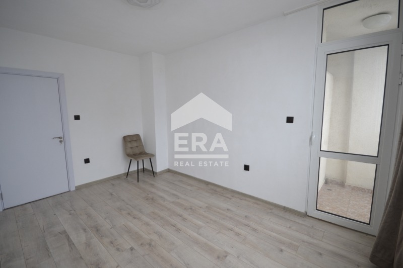 Продава 3-СТАЕН, гр. Хасково, Училищни, снимка 2 - Апартаменти - 56223128