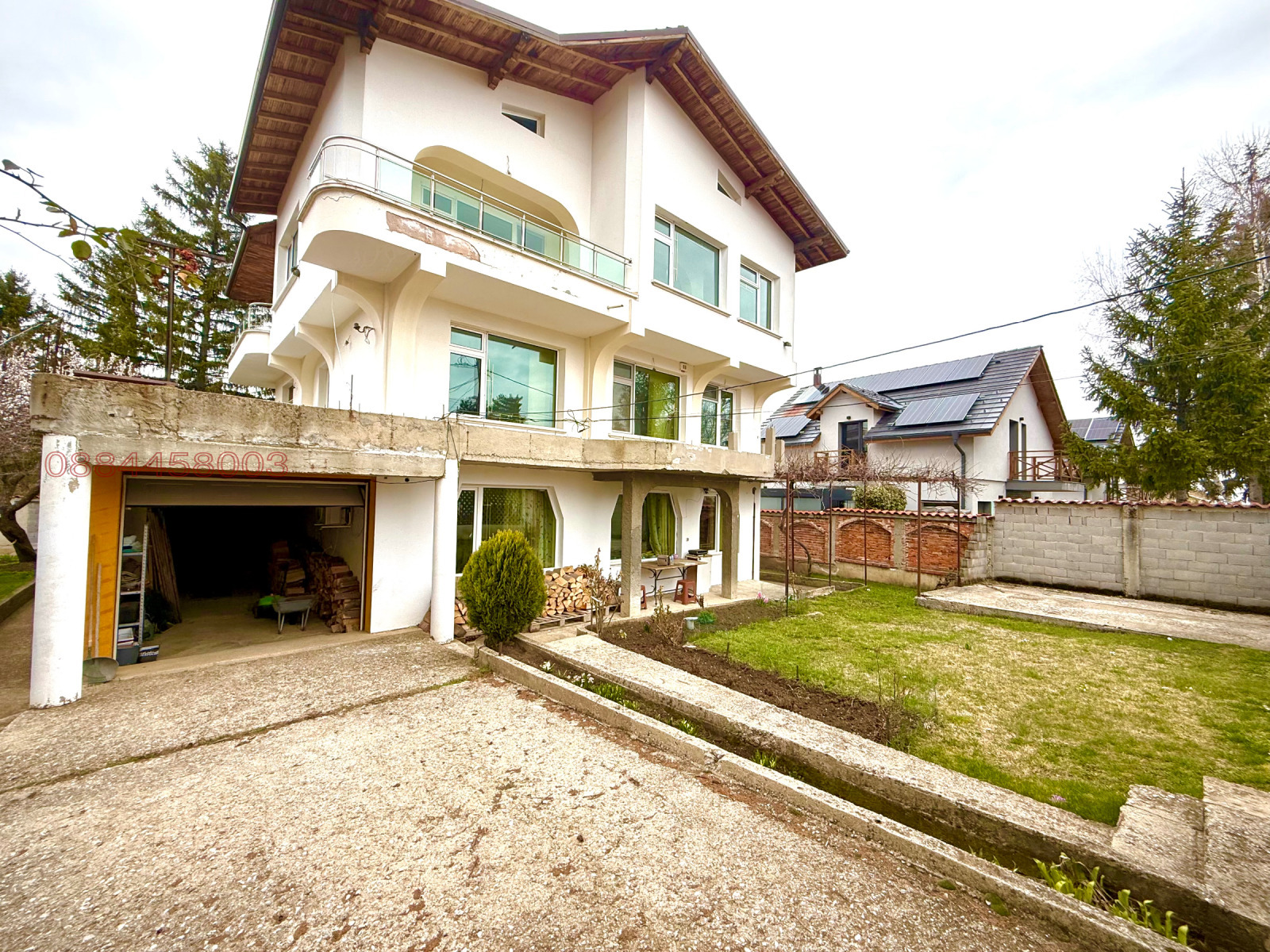 Продава КЪЩА, гр. София, гр. Банкя, снимка 2 - Къщи - 54083094