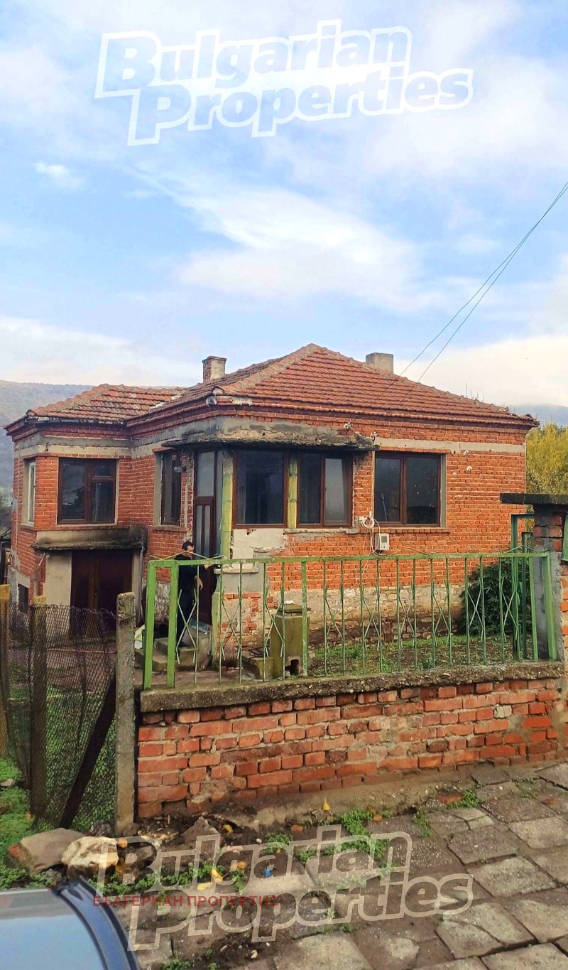 Продава КЪЩА в област Бургас, с. Климаш - 68 кв.м / 32 500 € » 63 564.48 лв., БЪЛГЕРИАН ПРОПЕРТИС