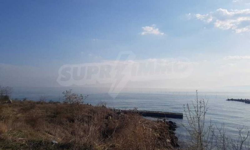 Продава ПАРЦЕЛ в област Добрич, гр. Балчик - 565 кв.м / 85 000 € » 166 245.55 лв., СУПРИММО ОФИСИ В СТРАНАТА