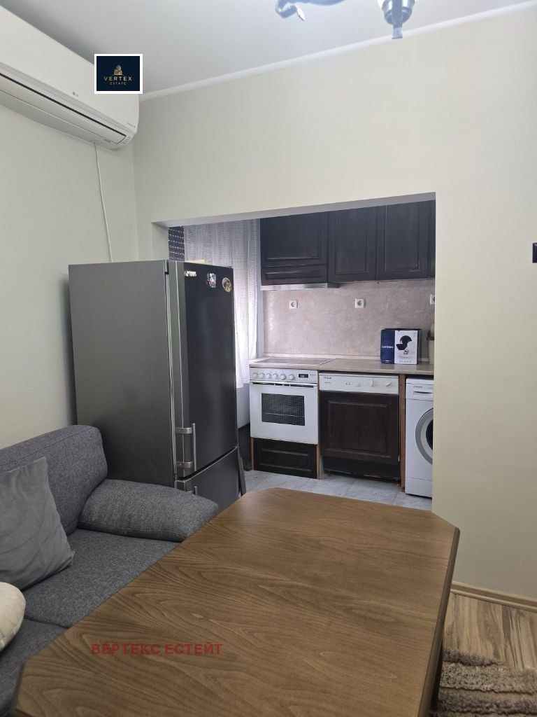 Продава ЕТАЖ ОТ КЪЩА, гр. Габрово, Дядо Дянко, снимка 2 - Етаж от къща - 54128014