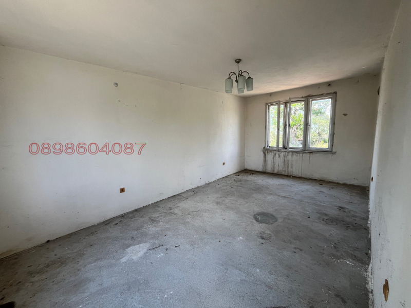 Продава КЪЩА, с. Васил Друмев, област Шумен, снимка 2 - Къщи - 52779561