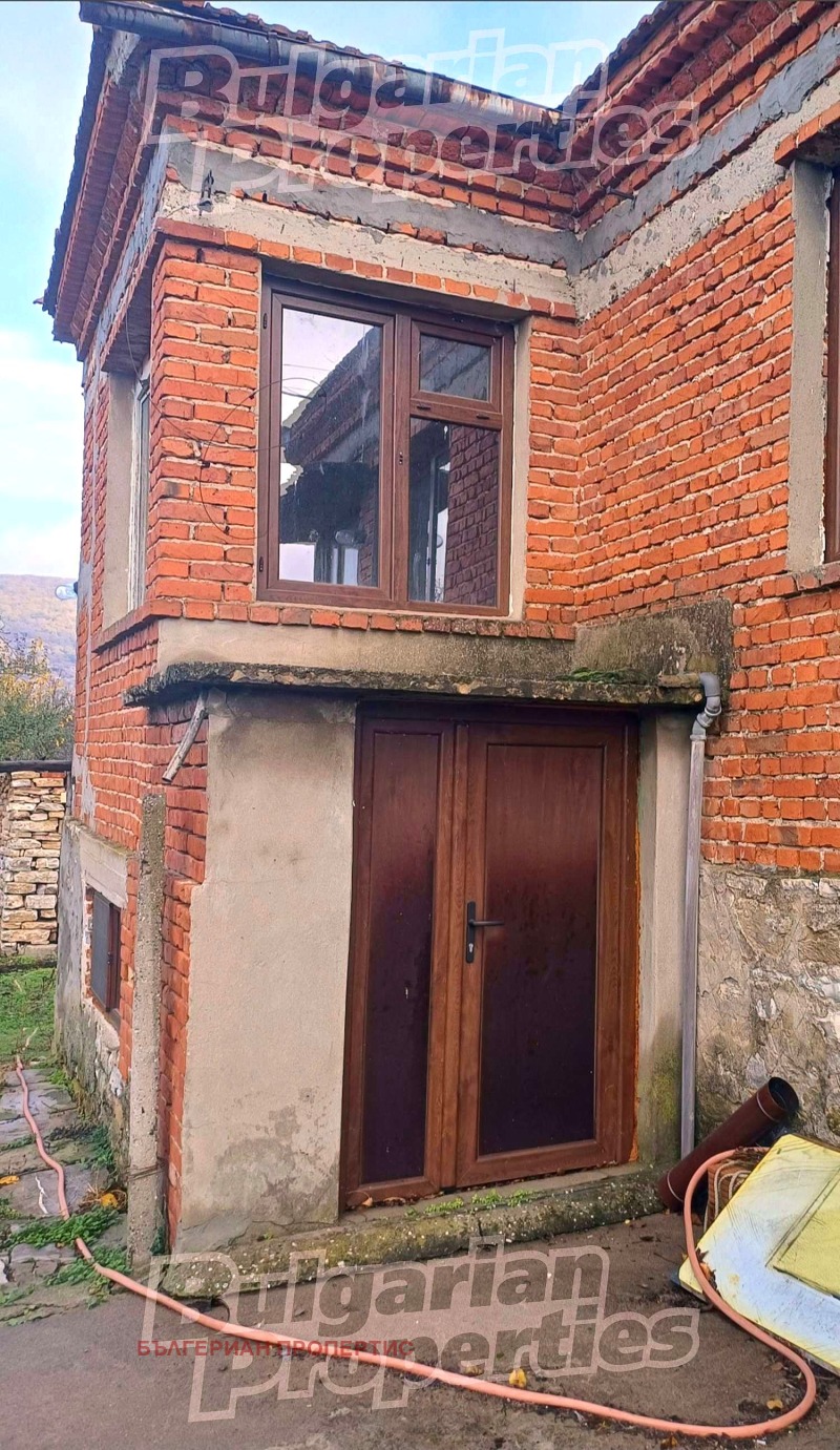 Продава КЪЩА, с. Климаш, област Бургас, снимка 2 - Къщи - 52385184