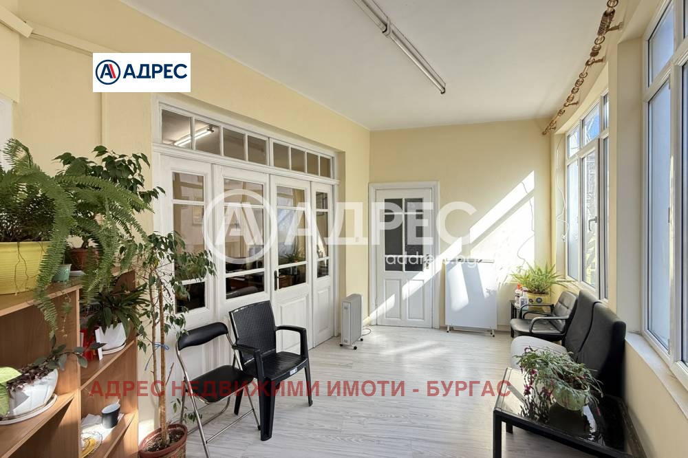Продава КЪЩА, гр. Бургас, Център, снимка 4 - Къщи - 53782960