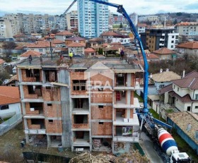 3-стаен град Търговище, Център 4
