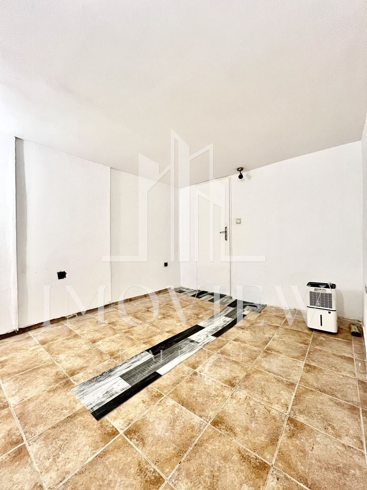 Продава 2-СТАЕН, гр. Варна, Цветен квартал, снимка 3 - Апартаменти - 54139583