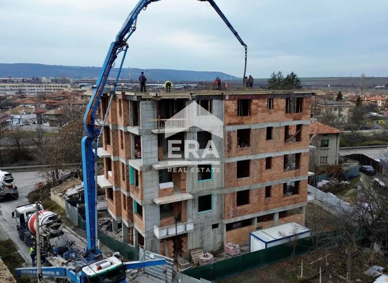 Продава  3-стаен град Търговище , Център , 109 кв.м | 50450907 - изображение [2]