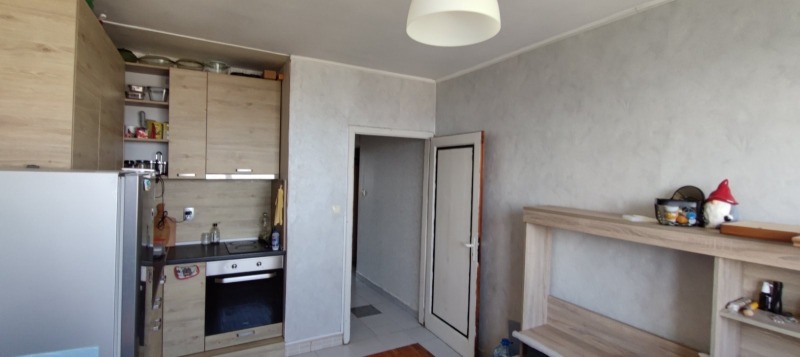 Продава  4-стаен, град София, Люлин 10 •  190 000 € • ID 38056838 — holmes.bg - [1] 