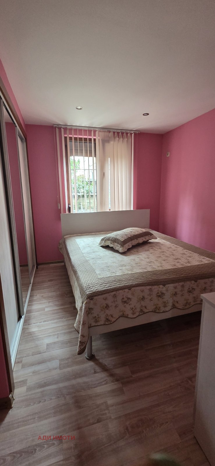 Продава ЕТАЖ ОТ КЪЩА, гр. Карлово, област Пловдив, снимка 12 - Етаж от къща - 54530001