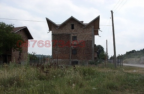 Продава КЪЩА, гр. Ябланица, област Ловеч, снимка 3 - Къщи - 55912608