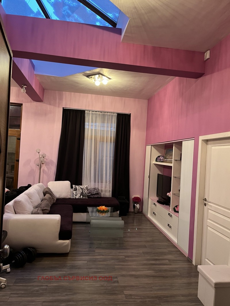 Продава 3-СТАЕН в град София, гр. Банкя - 100 кв.м / 300 000 € » 586 749.00 лв., ГЛОБЪЛ СЪРВИСИЗ ООД