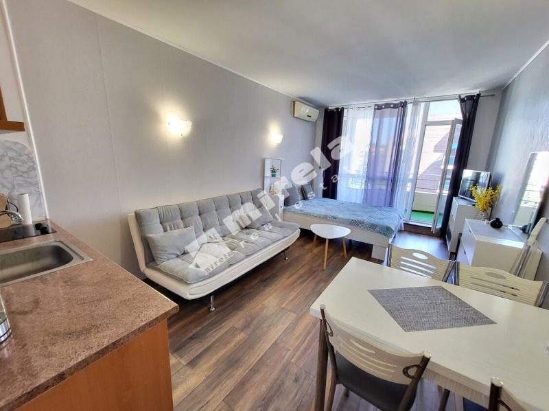 Продава  1-стаен, област Бургас, к.к. Слънчев бряг • 47 500 EUR • ID 19915937 — holmes.bg - [1] 