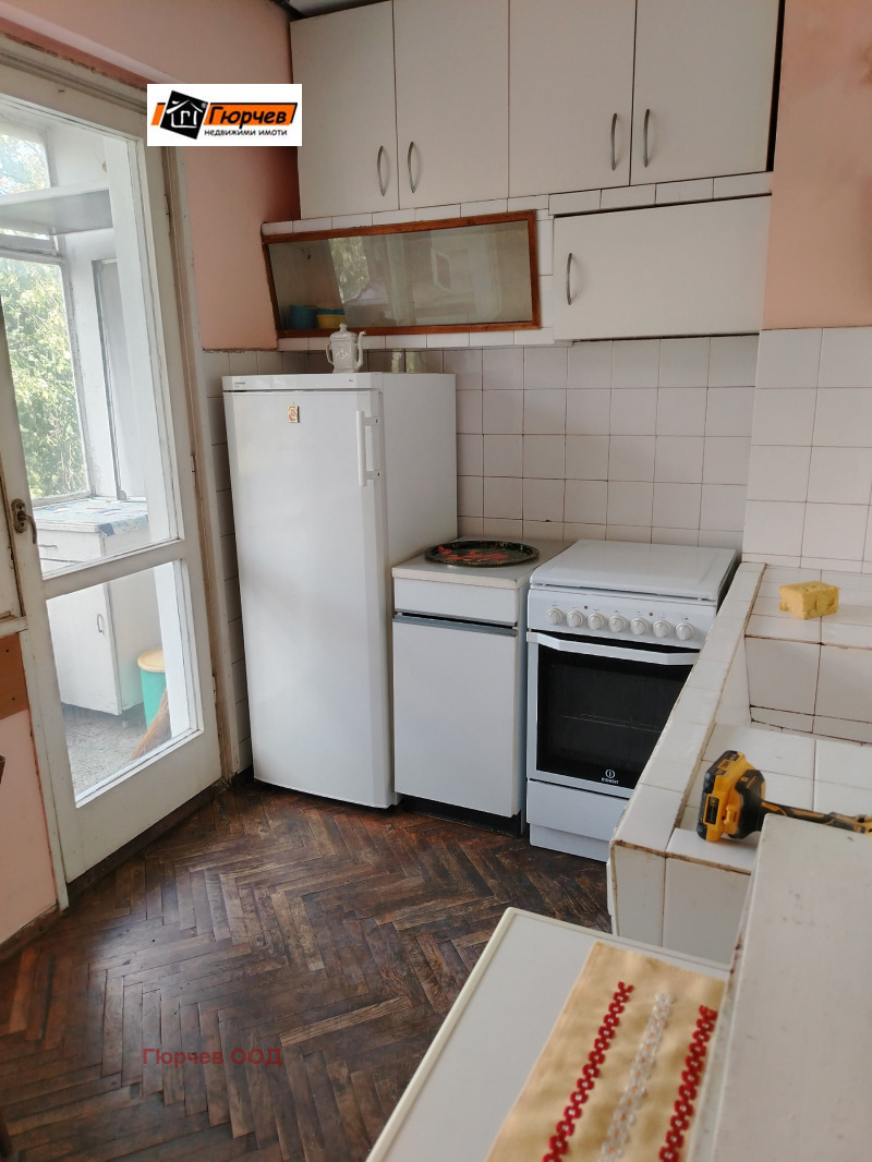 Продава  2-стаен град Русе , Родина 2 , 61 кв.м | 75365893 - изображение [6]
