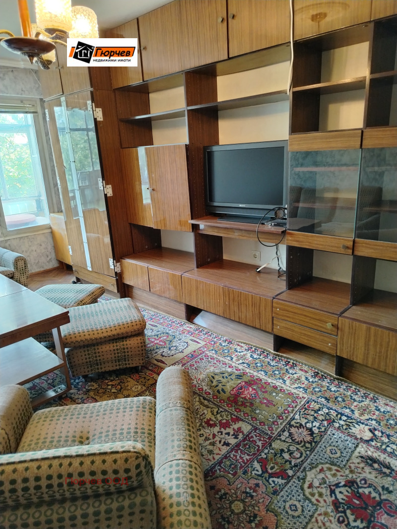 Продава  2-стаен град Русе , Родина 2 , 61 кв.м | 75365893 - изображение [2]