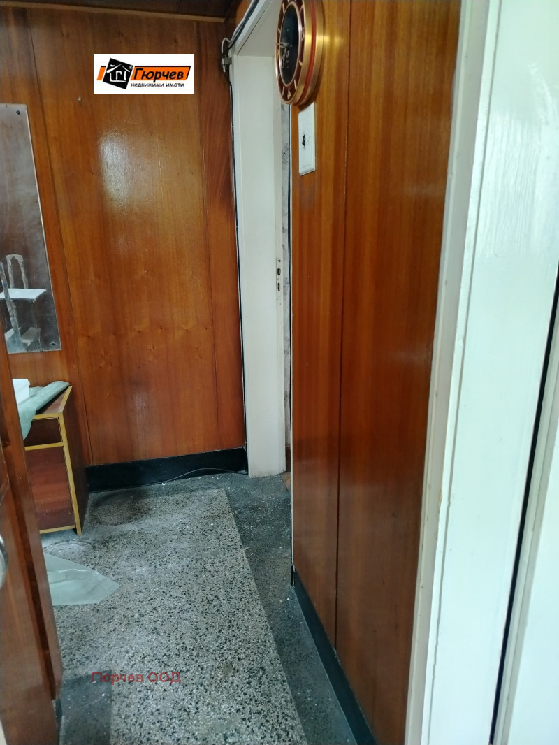 Продава  2-стаен град Русе , Родина 2 , 61 кв.м | 75365893 - изображение [10]