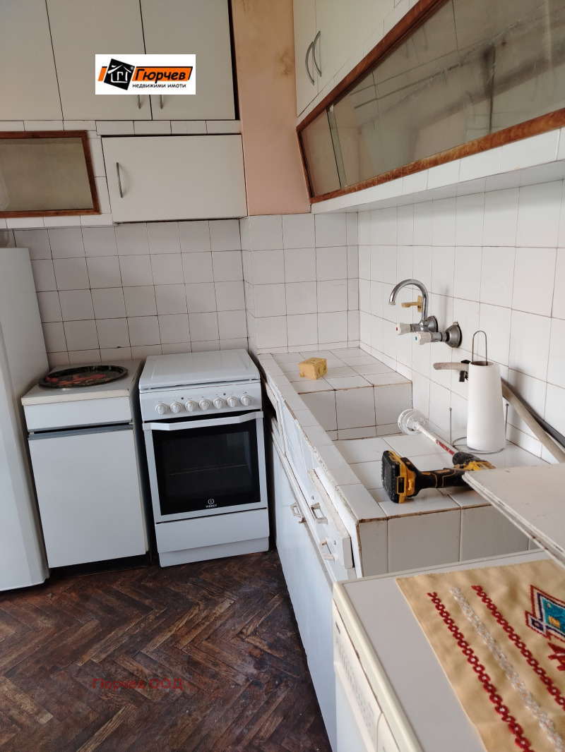 Продава  2-стаен град Русе , Родина 2 , 61 кв.м | 75365893 - изображение [7]