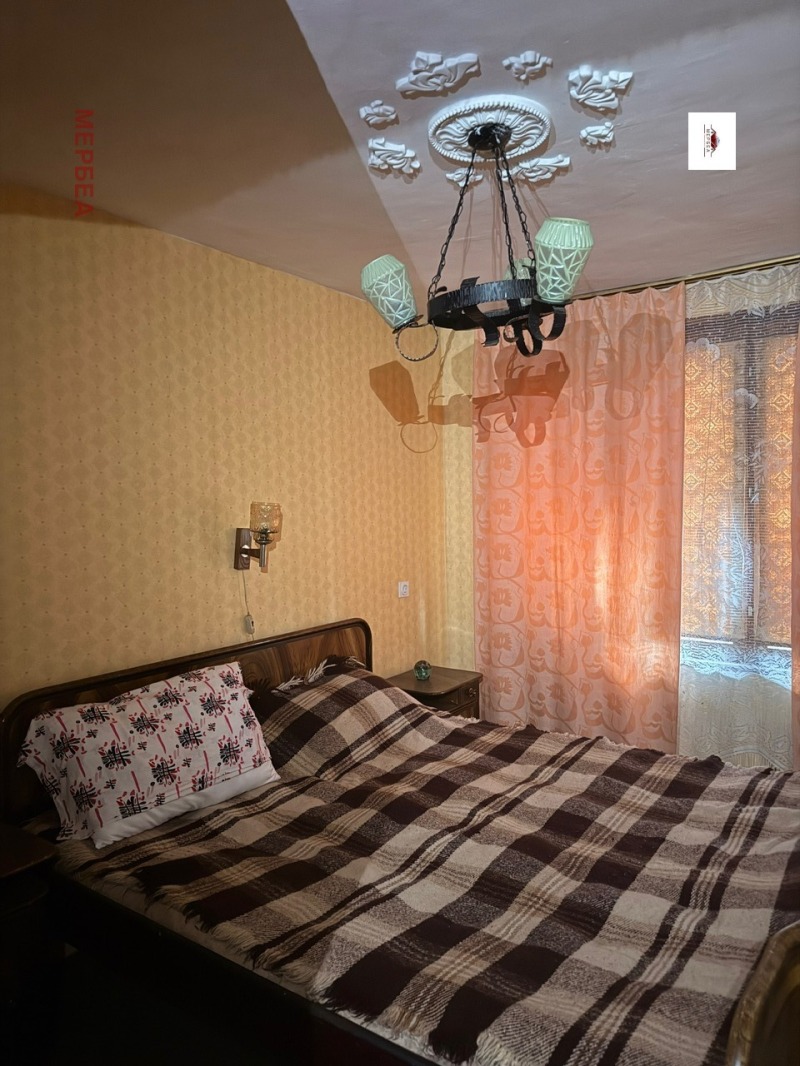 Продава КЪЩА, с. Ковачевци, област Перник, снимка 3 - Къщи - 53377608