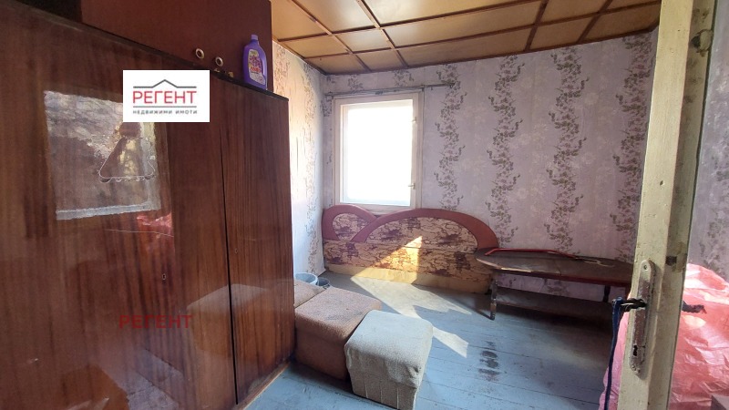 Продава КЪЩА в град Габрово, Център - 102 кв.м / 23 000 € » 44 984.09 лв., РЕГЕНТ