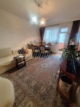 2-стаен град Варна, Централна поща