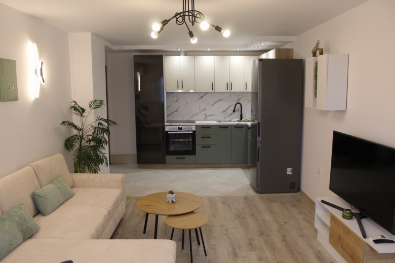 Продава 3-СТАЕН, гр. Бургас, Изгрев, снимка 3 - Апартаменти - 52781564