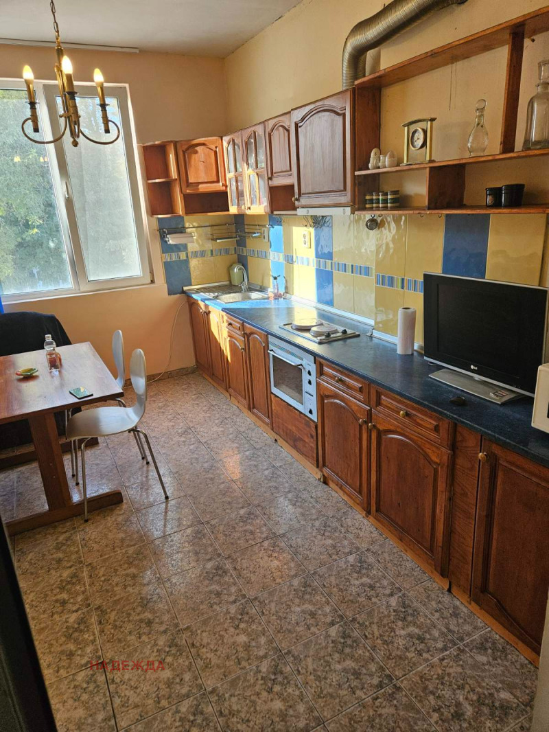 Продава  Къща област Плевен , гр. Пордим , 224 кв.м | 76444973 - изображение [4]