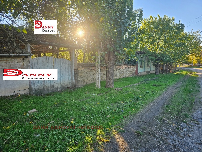 Продава КЪЩА, с. Благоево, област Велико Търново, снимка 2 - Къщи - 52319745