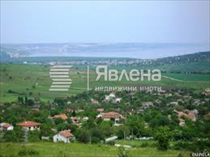Продава ПАРЦЕЛ, с. Приселци, област Варна