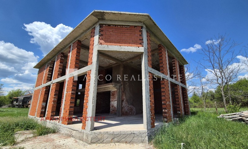 Продава КЪЩА в област Перник, гр. Радомир - 240 кв.м / 60 000 € » 117 349.80 лв., АРКО РИЪЛ ЕСТЕЙТ