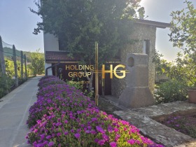 Hus Vinitsa, Varna