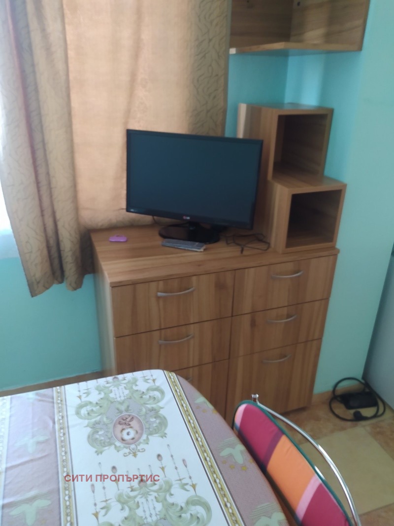 Продава  1-стаен град Благоевград , Еленово 1 , 28 кв.м | 60222975 - изображение [2]