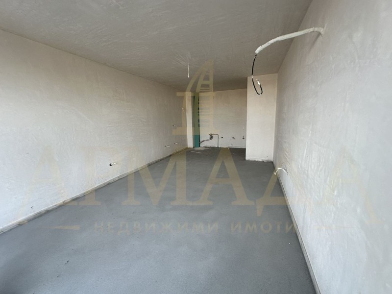 Продава  2-стаен, град Пловдив, Южен • 70 479 EUR • ID 25301293 — holmes.bg - [1] 